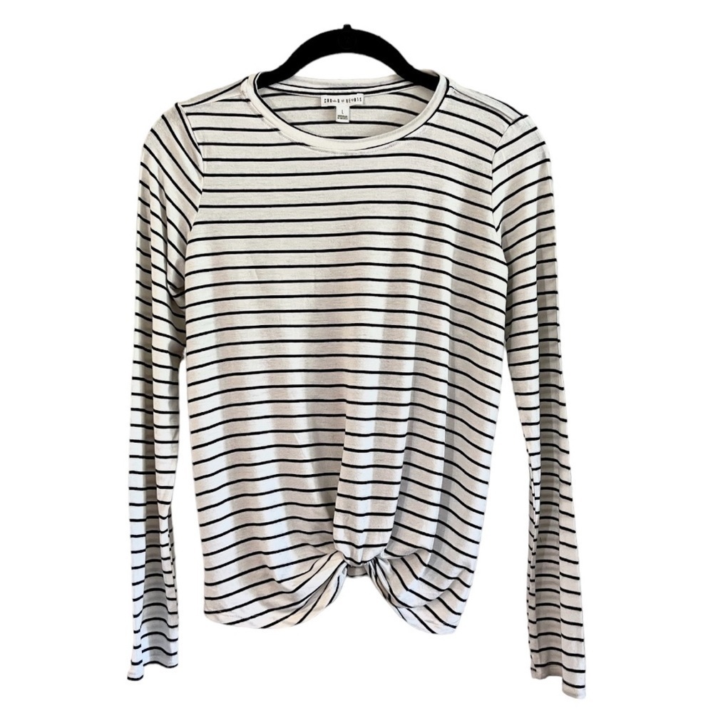 CROWN OF HEARTS, WOMENS STRETCHY, LONG SLEEVE, CROPPED, T-SHIRT. SIZE L
